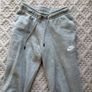 Nike sweatpants Image 3