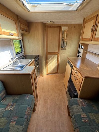 Elddis Avant caravan