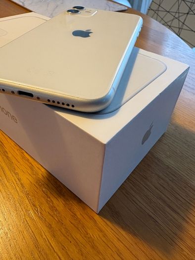 iPhone 11