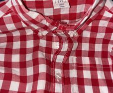 Gap boys shirt age 4
