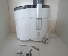 SilverCrest SFE 450 C1 Juicer - Manual and Accessories Included