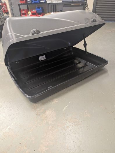 Car storage box
