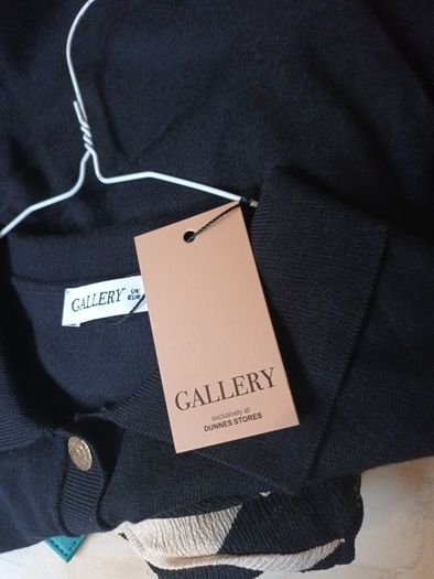 Gallery  Iris Black Button CollarJumper.  S.M - 12-14.    B.N.W.T