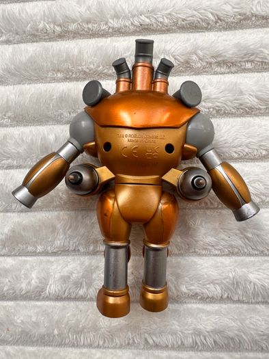 Roblox Goliath Dungeon Quest Fusion Throwdown Robot Action Figure approx. 12 cm. Used Please see photos
