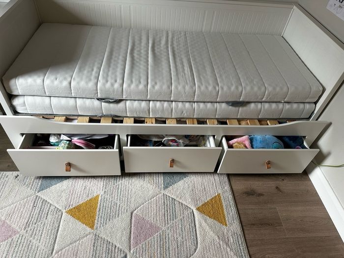 ikea hemnes bed with mattresses