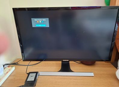 Monitor samsung 28" UHD 4K