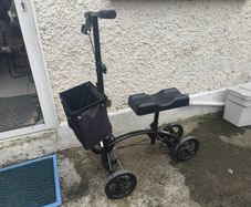 Knee scooter