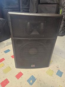 Das M.I 12 speakers