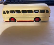 Dinky Toys Duple Roadmaster coach