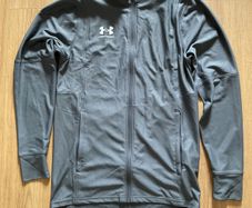 Mens/Boys Under Armour Top Size S