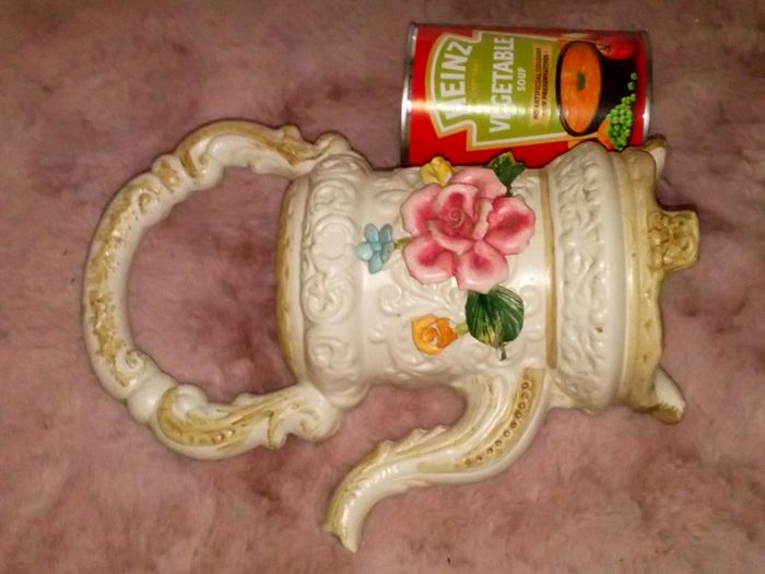 Shabby Chic Holder