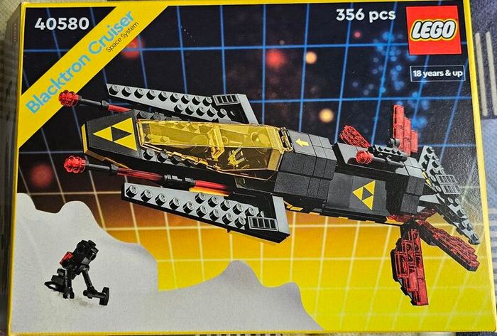 LEGO Blacktron Cruiser