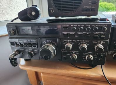 Kenwood TS180S Amateur Radio Station Complete Matching.