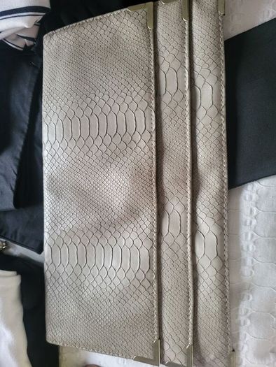 skin colour aniimal print bag