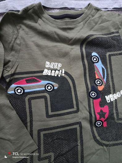 2x boy's long sleeve top. Age 5/6