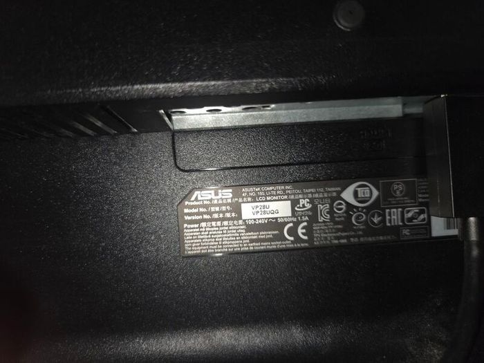 Gaming Pc Asus 28" 4k Monitor  32gb Ram / 1tb Ssd