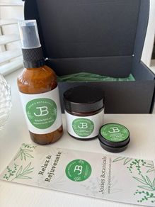 NEW Josie Botanicals Gft Set