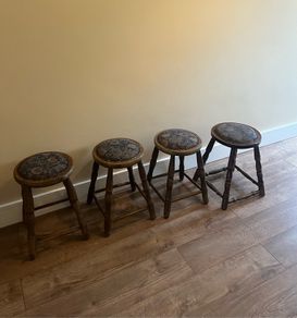 Vintage Pub Stools x4