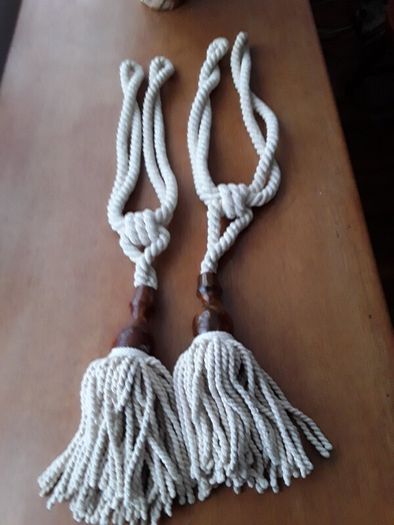 tie backs