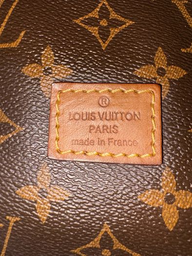 Louis Vuitton Samur 30 crossbody bag