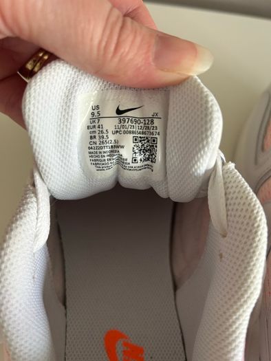 Brand new Nike Air Max