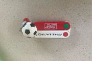 Coca Cola Italia 1990 key ring pen rare