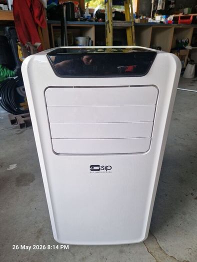 Sip air conditioner. Top spec air conditioner. Purchased in 2022 when my wife was pregnant at the time. Its been used only 4 or 5 times. Excellent piece of kit in brand new condition