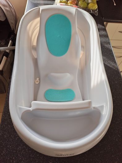Ingenuity Comfy Clean Deluxe Baby Bath