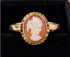 Antique 9ct Gold Cameo Ring Size K1/2
