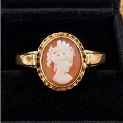 Antique 9ct Gold Cameo Ring Size K1/2