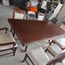 Extendable table and 8 chairs Image 4