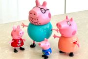 Peppa Pig Peppa's Adventures Peppa's Family Figure 4-Pack, Ages 3 and Up