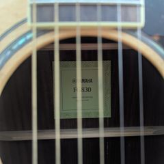 Yamaha FG830