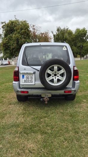 2006 Mitsubishi Pajero