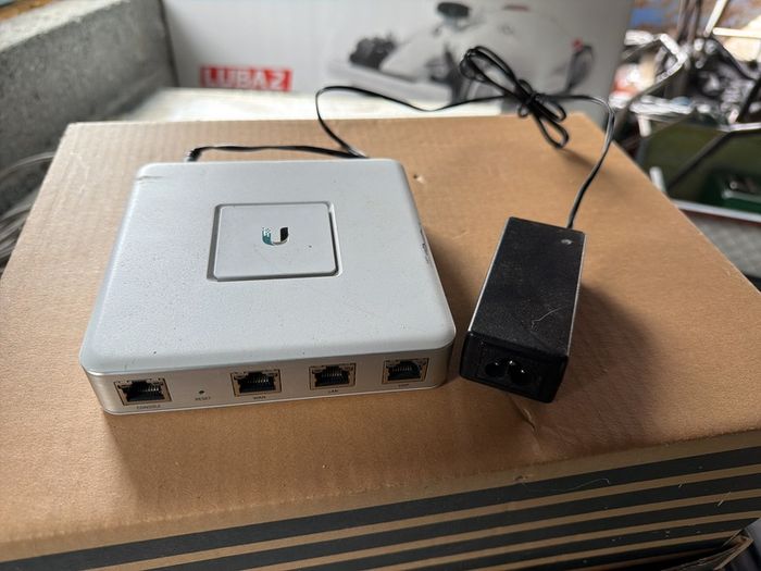 unifi security gateway USG-3P