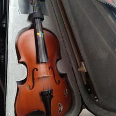 Hidersine violin 1/2 size
