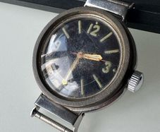 Amphibian CCCP watch (needs service)