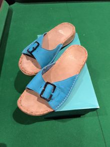 Clarks Ladies Flip Flops a