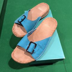 Clarks Ladies Flip Flops a