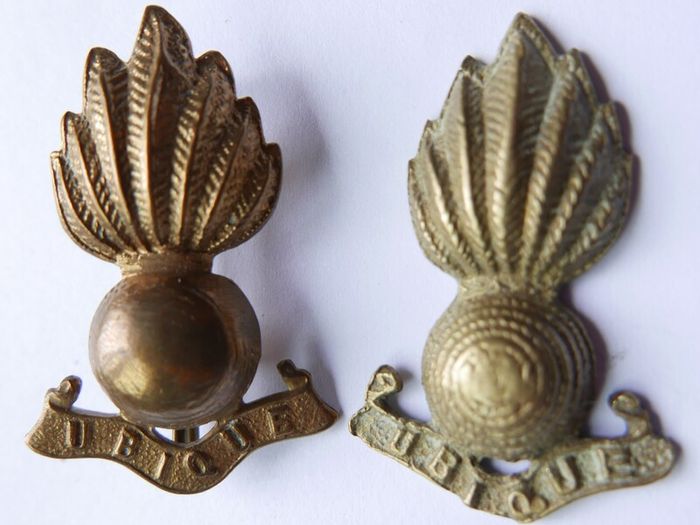 Original WW1 British Army Engineers Metal Uniform Collar Dogs
