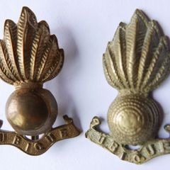 Original WW1 British Army Engineers Metal Uniform Collar Dogs