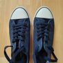 Size 5 Ladies Dunlop canvas trainers Image 3