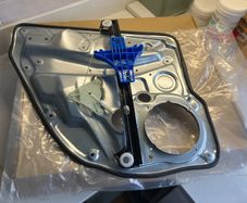 VW Golf Mk4 Rear Right Window Regulator