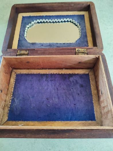 Vintage Carved Wood Box, Trinket Box Floral Design Wood, Atom Chicago