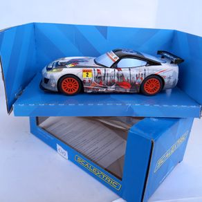 Scalextric: NEW Team GT Spartan Slot Car  (24hr endurance gt touring gp racer)