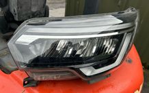 2023 Renault traffic led headlight