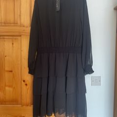 New Look black dress plus size