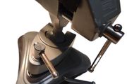Vice with suction cup for DYI tasks Free viewing