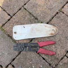 wire stripper