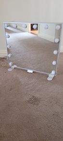 Hollywood mirror